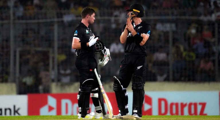 Image of how in CWC 2023: New Zealand wins by eight wickets, dismantling Bangladesh in the process.